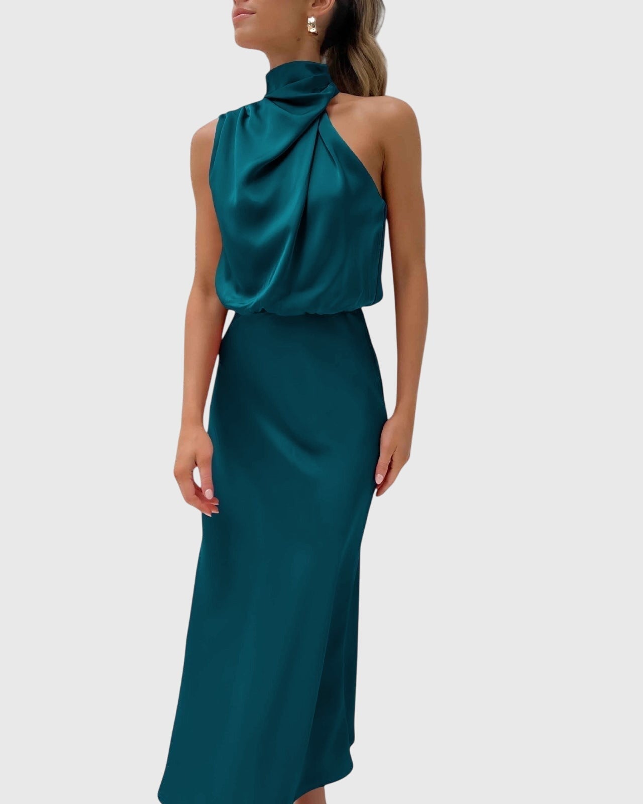Ava™ | Glamourystyczna Sukienka Halter z Satyny