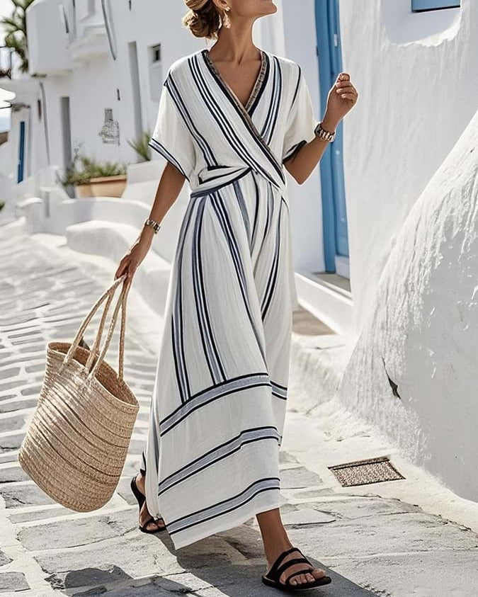 Santorini™ – Letnia Sukienka z Dekoltem V i Wzorem w Paski