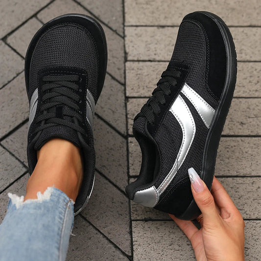 Mirelix | Eleganckie Buty z Szerokim Noskiem