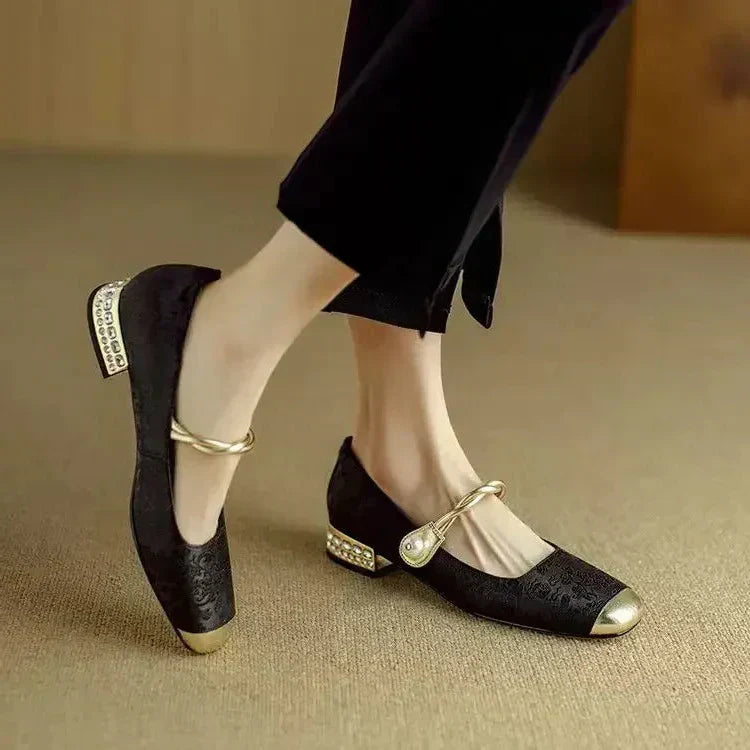 Lira™ | Mary Janes