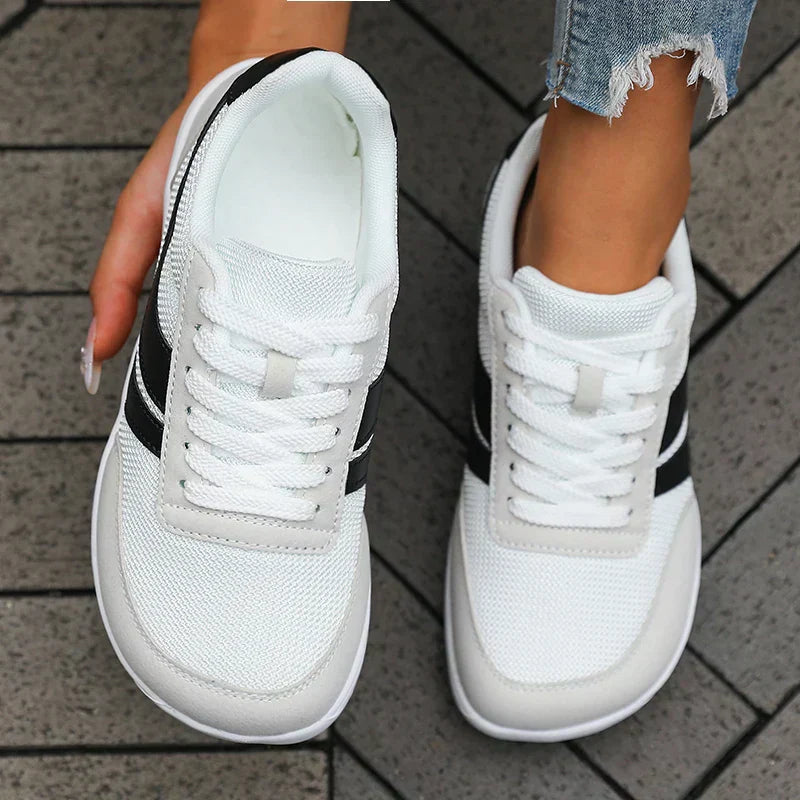 Mirelix | Eleganckie Buty z Szerokim Noskiem