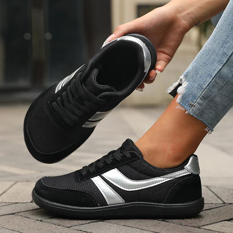 Mirelix | Eleganckie Buty z Szerokim Noskiem