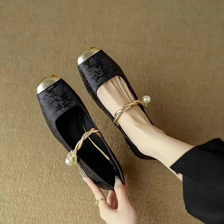 Lira™ | Mary Janes