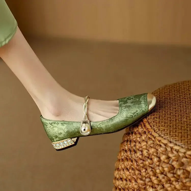Lira™ | Mary Janes